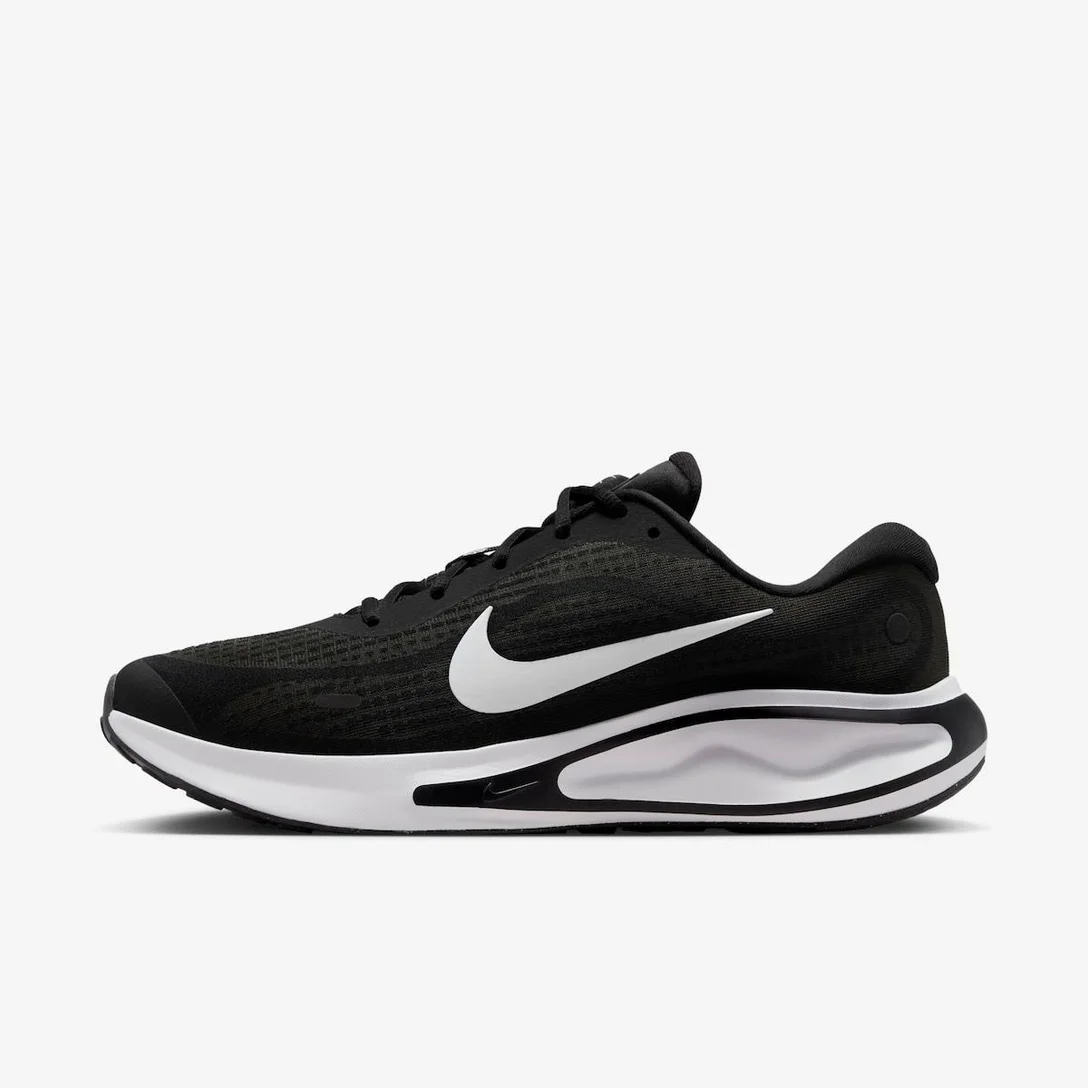 Tênis Nike Journey Run Masculino - Preto: A Escolha Inteligente para o Ciclista Urbano e Casual?